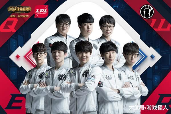 莱万重回领 莱万重回领