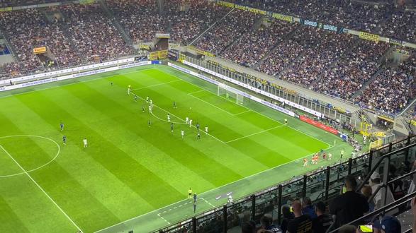 焦点战的深 焦点战的深