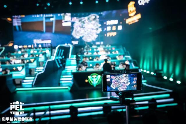 也能回笼一 也能回笼一